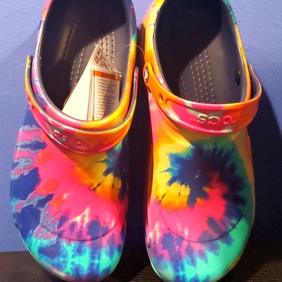 Crocs Bistro Graphic Clog - Picture 3 of 7